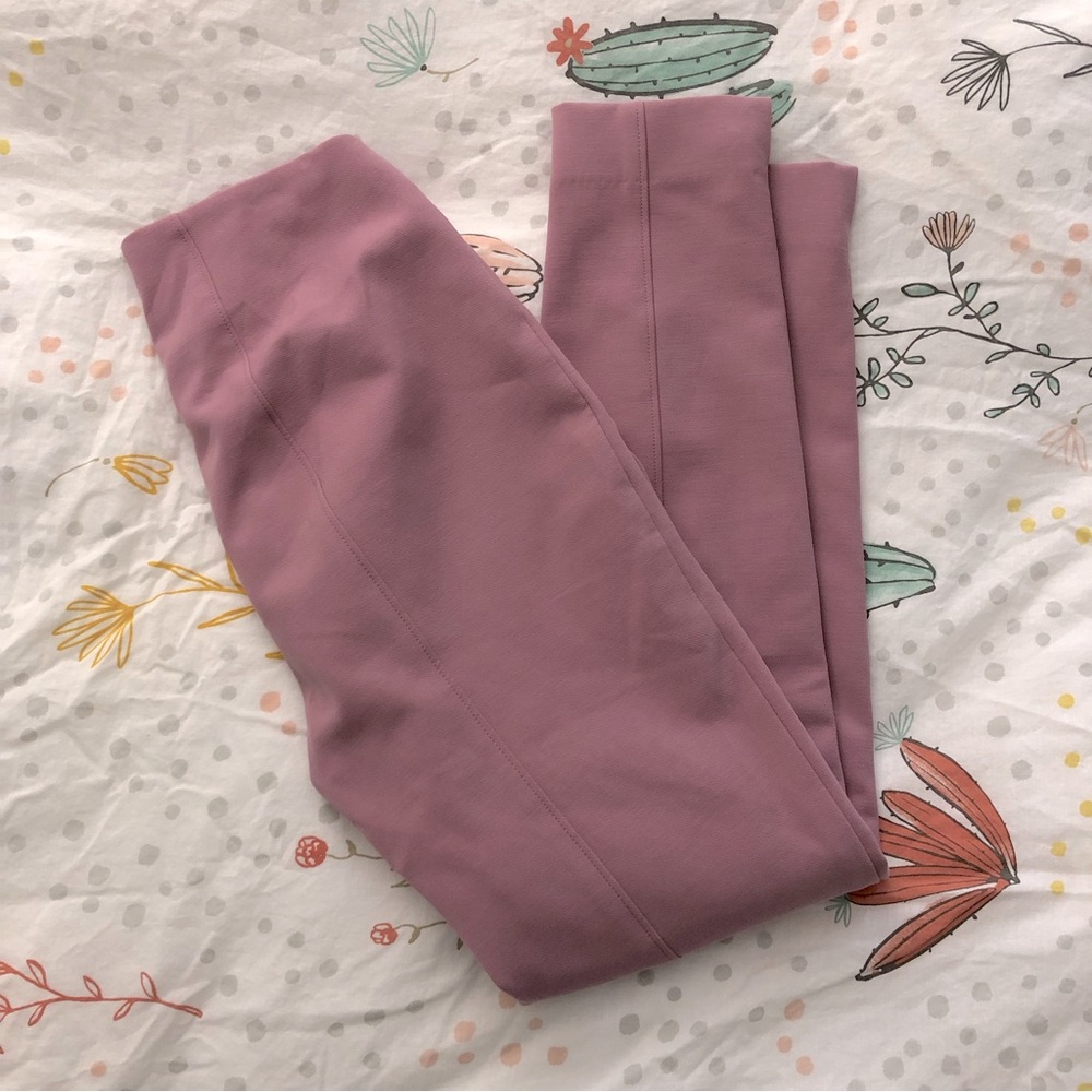 White House Black Market Mauve Skinny Pants